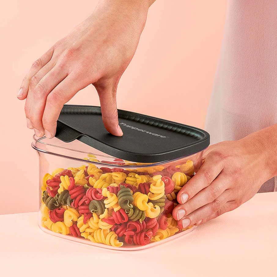 Tupperware® Ultra Clear Square | 7 cup / 1.7 L - Image 3